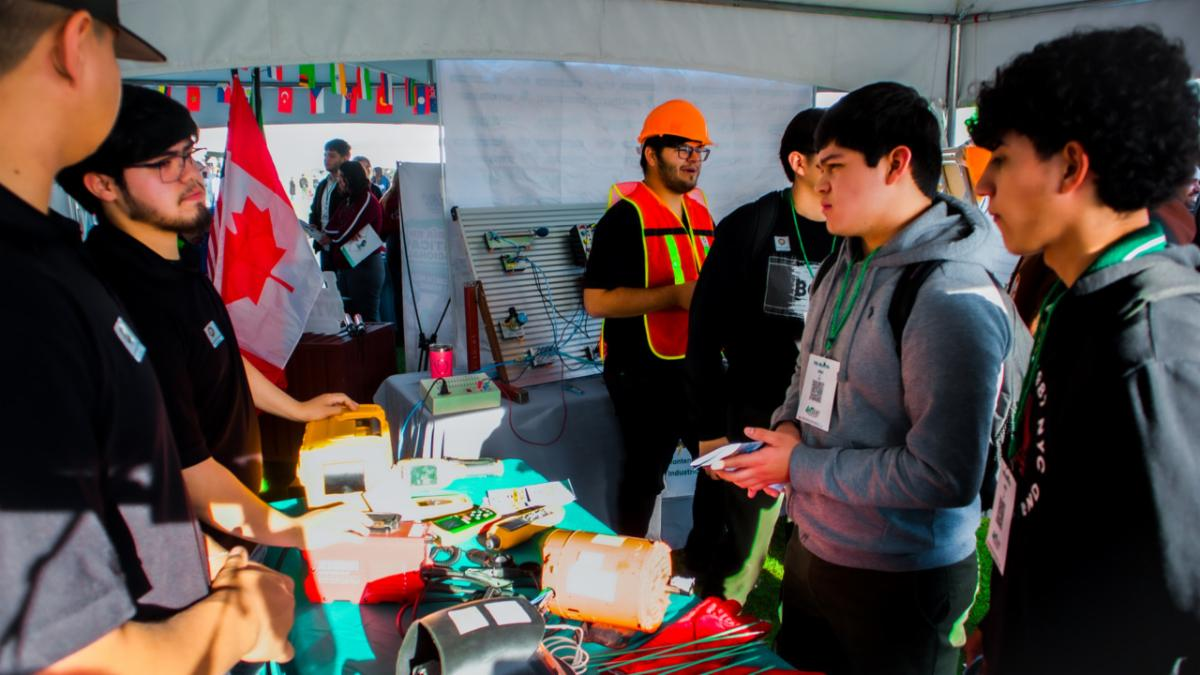 San Luis R&iacute;o Colorado, Sonora; 4 de abril de 2026.- La Universidad Tecnol&oacute;gica de SLRC registra r&eacute;cord hist&oacute;rico de aspirantes