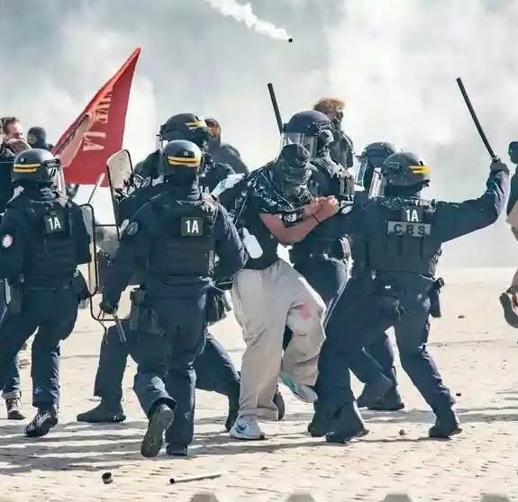 Sonora 19 Octubre 2026.-🚨🇫🇷 &iexcl;FRANCIA REPORTA CERCA DE 2 MIL DETENIDOS TRAS UNA JORNADA DE PROTESTAS Y DISTURBIOS!