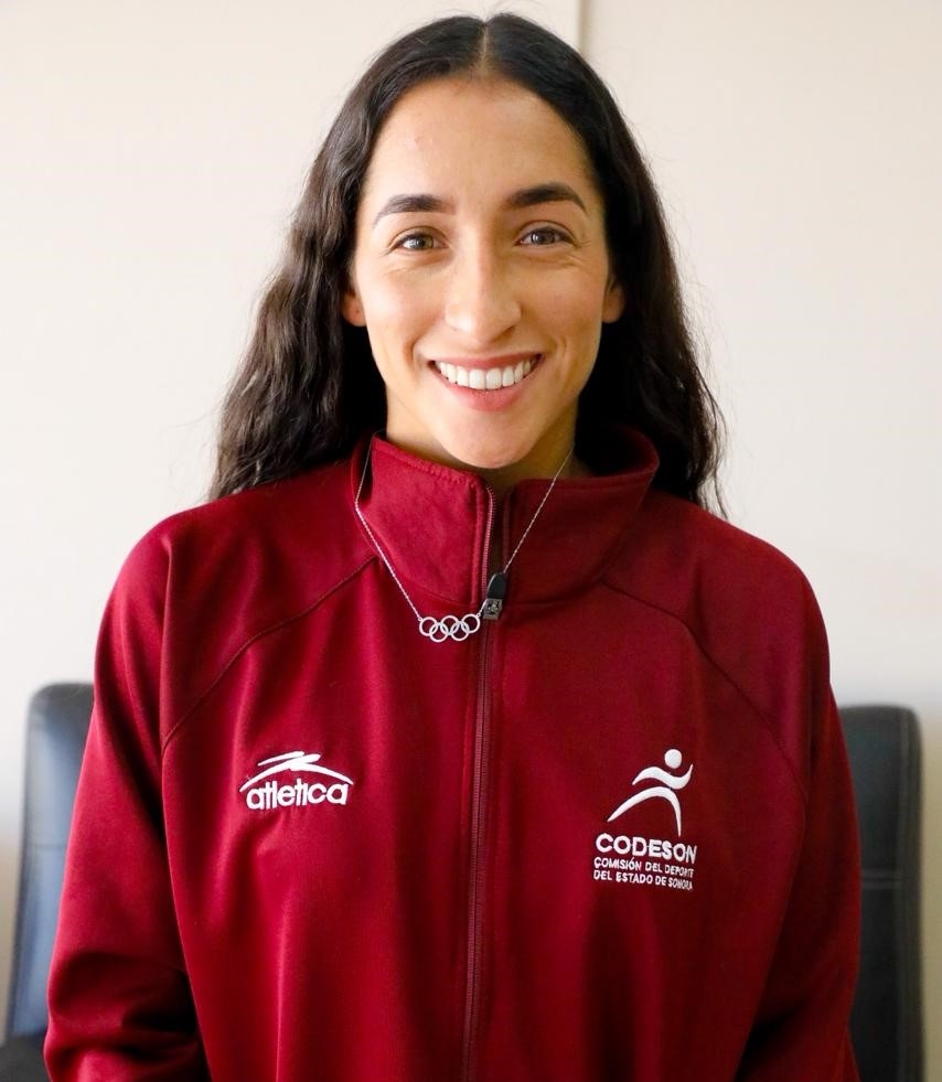  Hermosillo, Sonora, 28 de octubre del 2025.- Tras un exhausto 2025, la triatleta sonorense Rosa Tapia est&aacute; lista para iniciar ciclo Ol&iacute;mpico