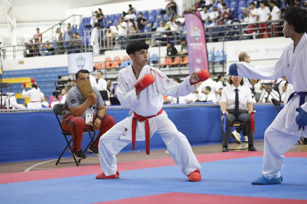   San Luis R&iacute;o Colorado, Sonora; 30 de octubre de 2025.-Alumno de Conalep representar&aacute; a M&eacute;xico en campeonato internacional de karate: Gobierno de Sonora